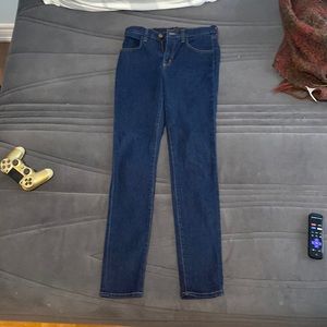 Women’s skinny jeans